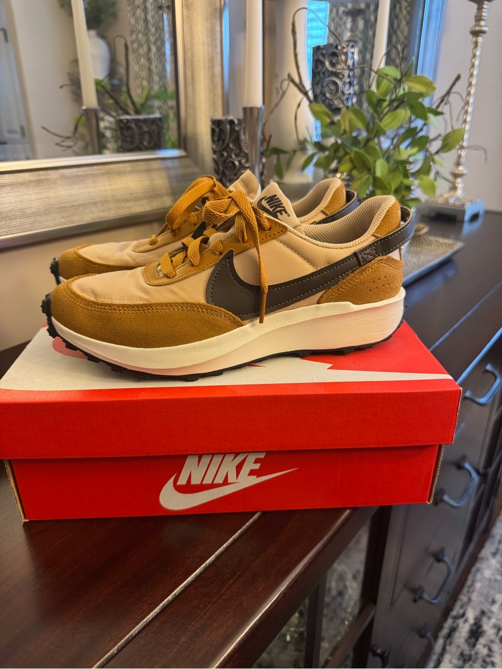 Nike Waffle Debut Women's Size 7